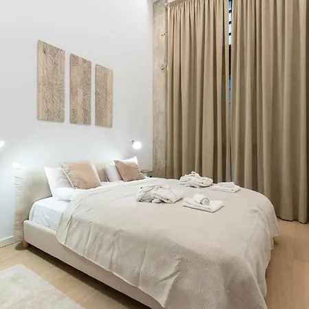 High Ceiling Gem In Heart Of Historic District Daire *