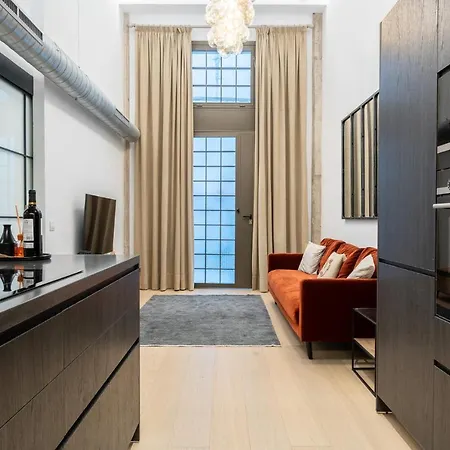 High Ceiling Gem In Heart Of Historic District Appartement *
